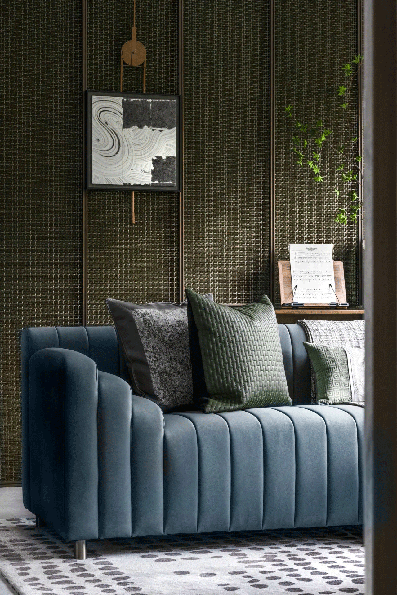 Blue Minimalist Leather Sofa: Fresh Interior Decoration Guide