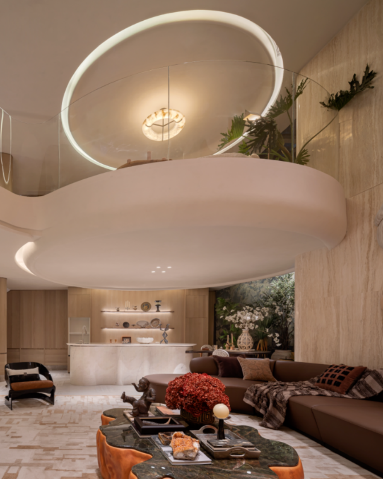 Ripple and Lily: Decoding the Hidden Luxury Furniture Narrative of Green Town Runbaihe