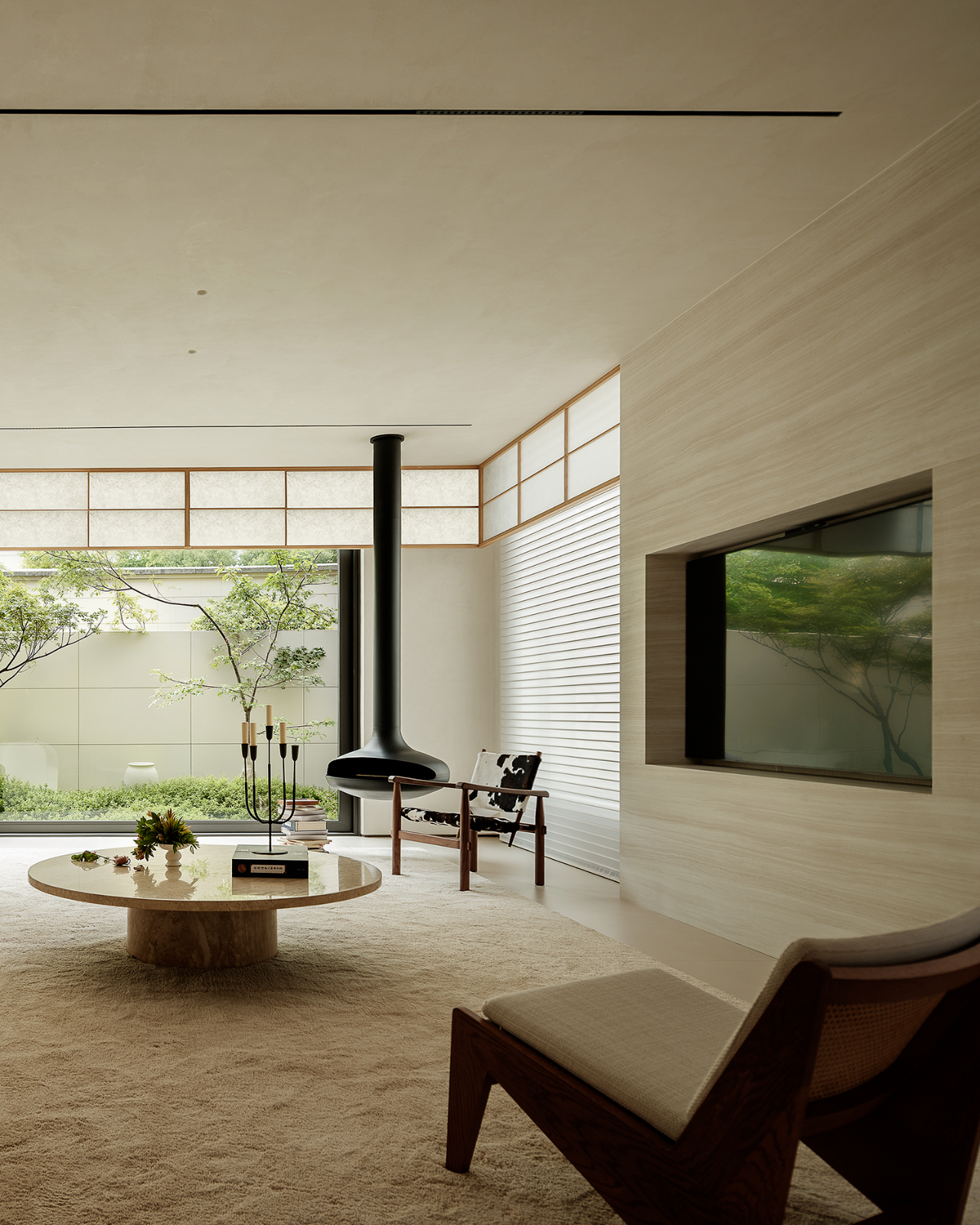 The Way of Natural Eastern Living: The Spatial Narrative of a Sofa