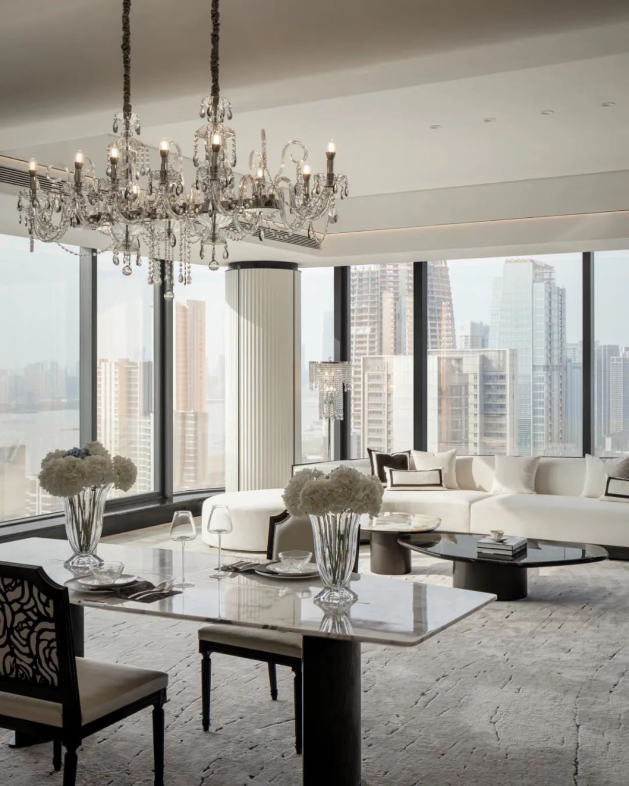 Discover Modern Luxury Style Design for an Elegant Home