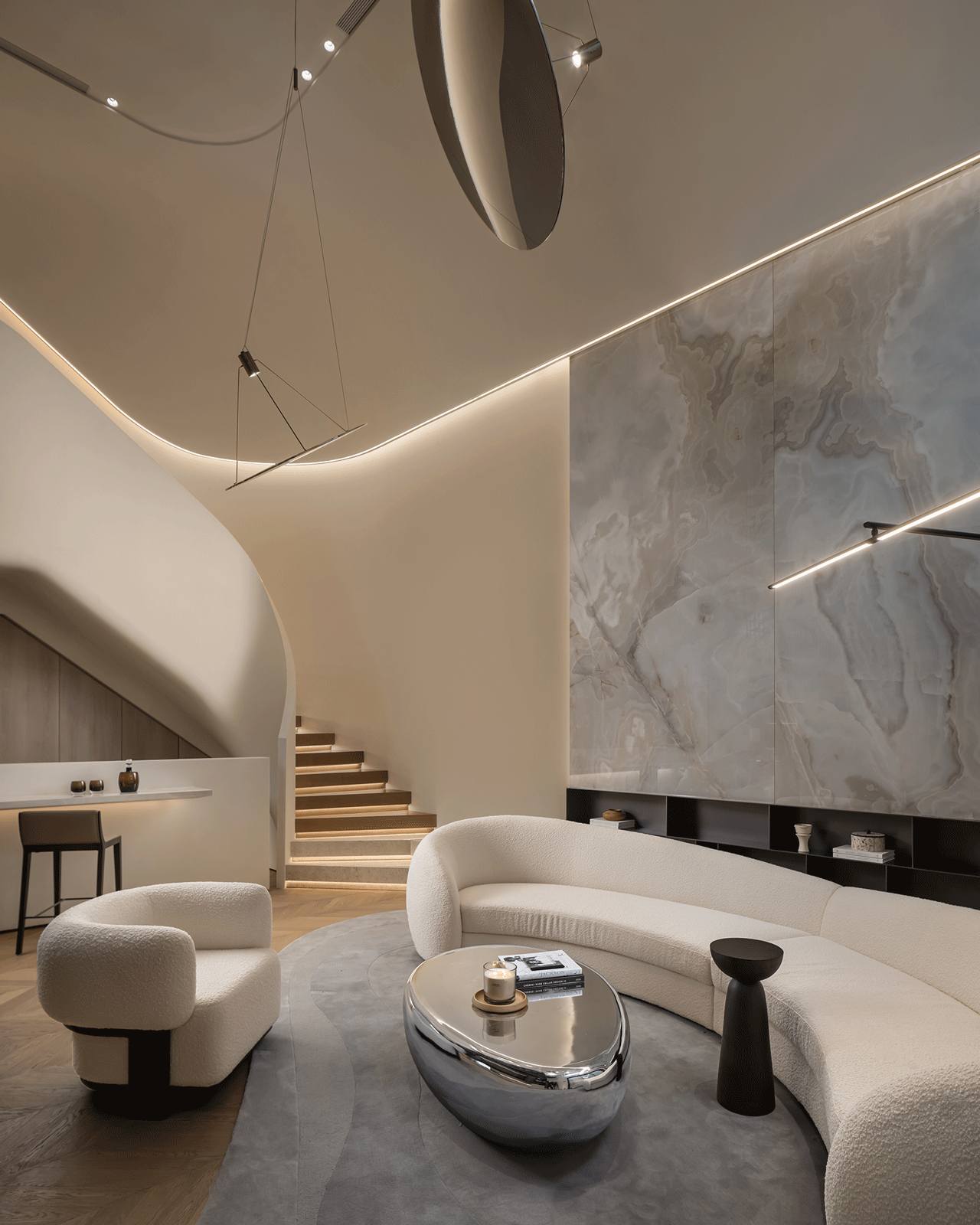 Above the Bustle: Tranquil Villa