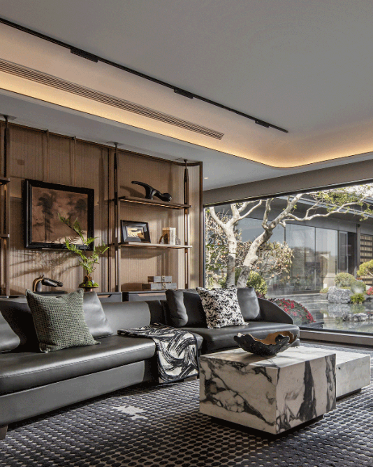 Luxurious Elegance, Serene Enjoyment