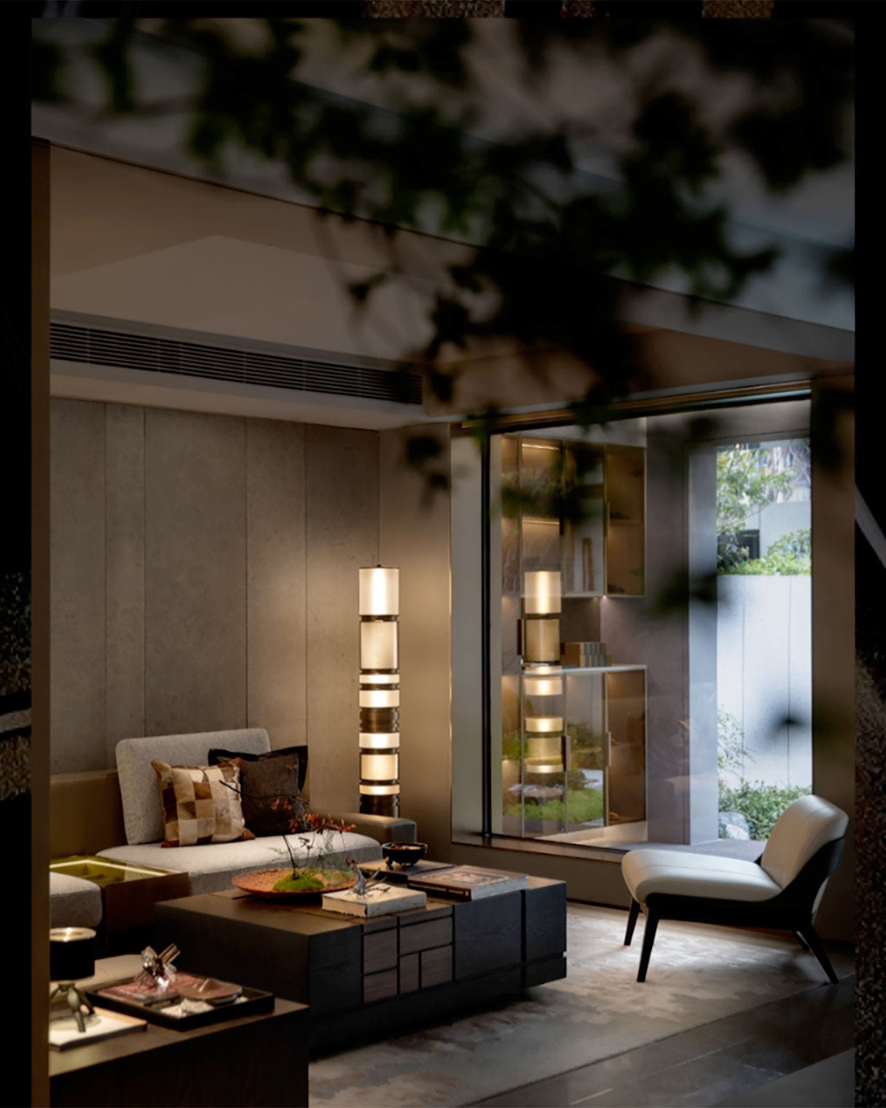 Italian Grandeur: Eastern Art in Splendor