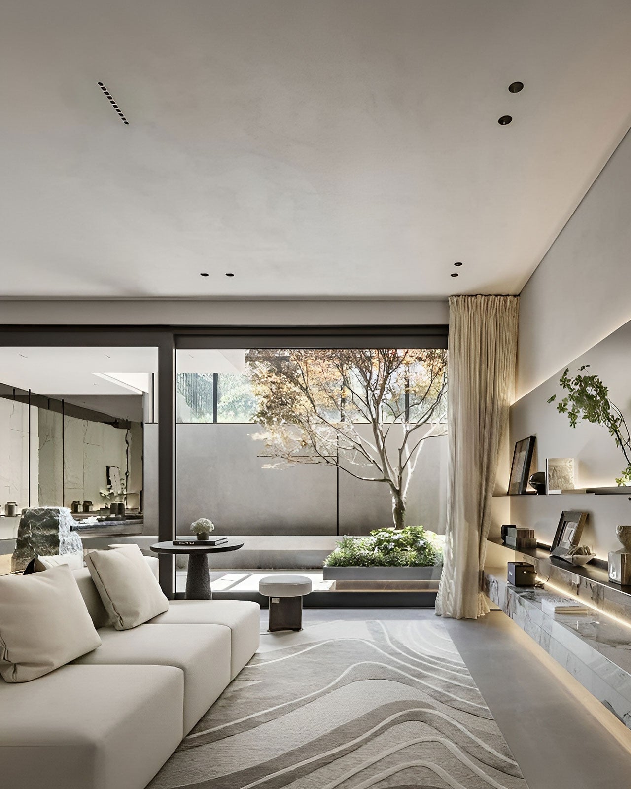 The Dwelling Place of Chasing Light.